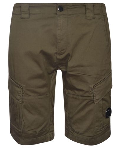 C.P. Company Classic Cargo Shorts - Green