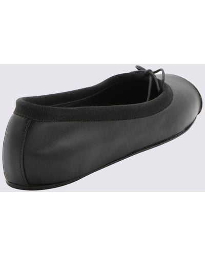 Alexander McQueen Leather And Metal Flats - Black