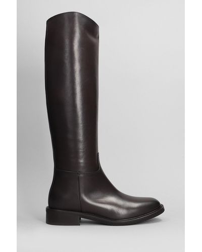 Julie Dee Low Heels Boots In Dark Brown Leather - Black