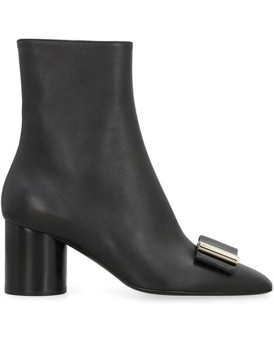Ferragamo Leonia Leather Ankle Boots - Black