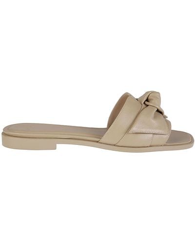Alexandre Birman Maxi Clarita Square Flat Sandals - White