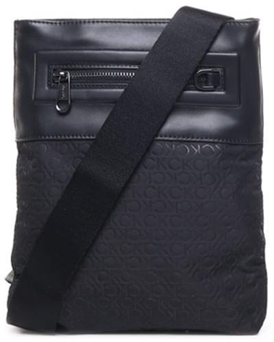 Calvin Klein Flat Shoulder Bag With Logo - Blue