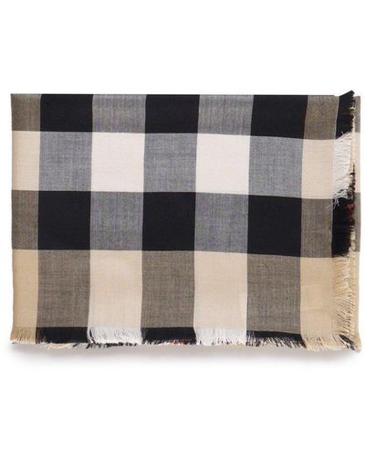 Burberry House Check Printed Frayed-Edge Scarf - Multicolor