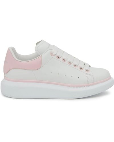 Alexander McQueen Oversized Sneakers With Powder Details - White