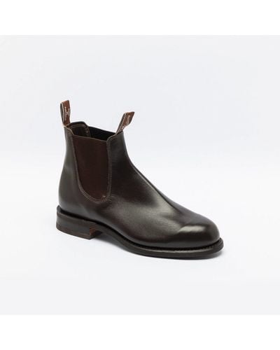 R.M.Williams Comfort Turnout Chestnut Yearling Leather Chelsea Boot - Black