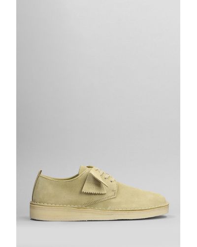 Clarks Coal London Lace Up Shoes In Khaki Suede - Metallic