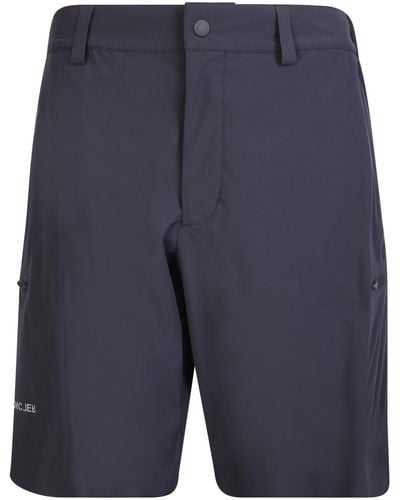 3 MONCLER GRENOBLE Shorts & Bermuda Shorts - Blue
