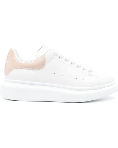 Alexander McQueen Oversized Trainers With Powder Shiny Spoiler - White