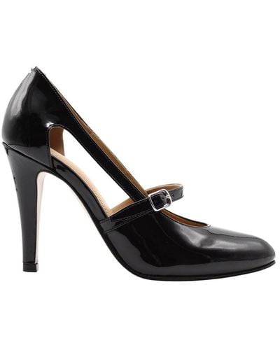Maison Margiela Patent Leather Cut-out Pump Shoes - Black