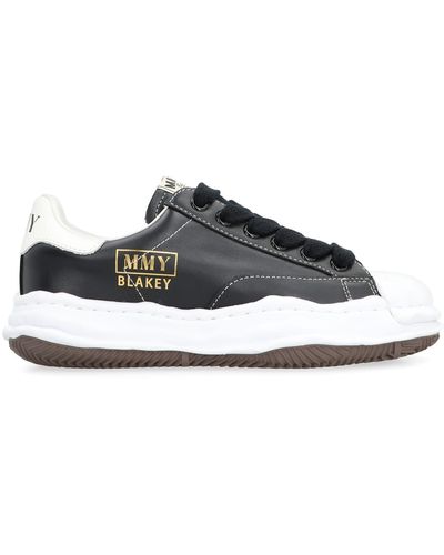 Maison Mihara Yasuhiro Blakey Leather Low-Top Sneakers - Black
