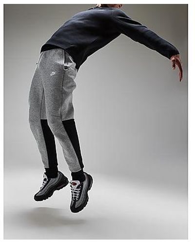 Nike Pantalon de jogging Sportswear Tech Fleece - Noir