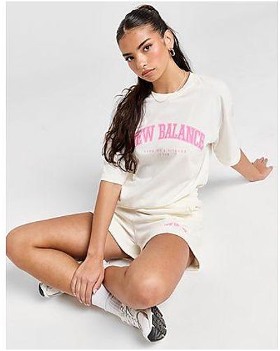 New Balance Logo Boyfriend T-shirt - Black