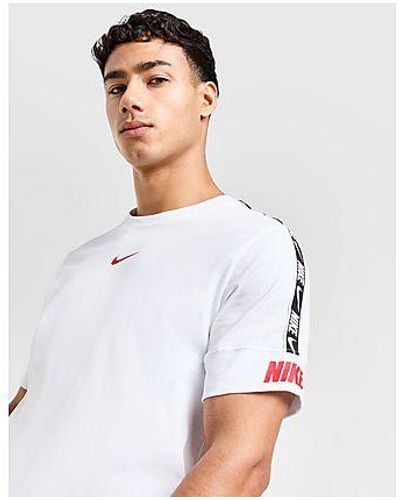 Nike Repeat Tape T-shirt - Black