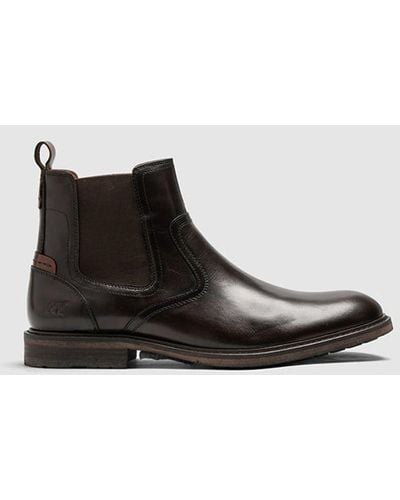Rodd & Gunn Dargaville Leather Chelsea Boots - Black