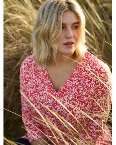 Live Unlimited Curve Leaf Print Cotton Slub Relaxed Tunic - Red