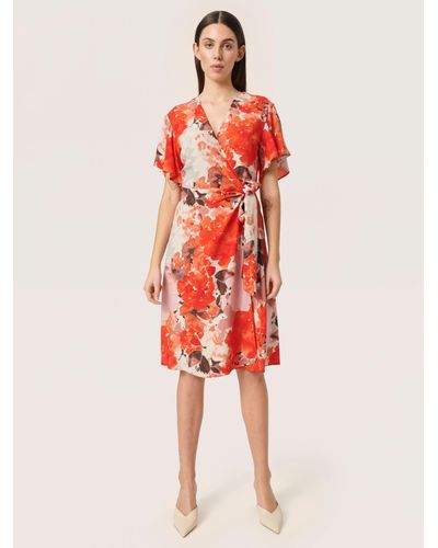 Soaked In Luxury Indre Gaby Floral Print Dress - Red