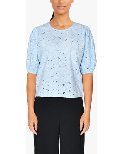 Sisters Point Floral Embroidery Cotton Blouse - Blue