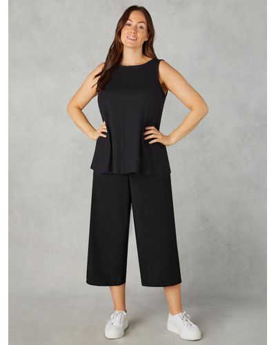 Live Unlimited Curve Petite Pull-on Cropped Trousers - Black