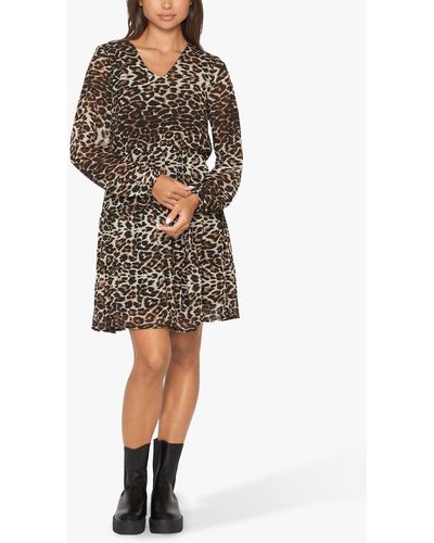 Sisters Point Nice Leopard Print Dress - Natural