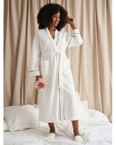 Pretty You London Luxury Suite Waffle Dressing Gown - Natural