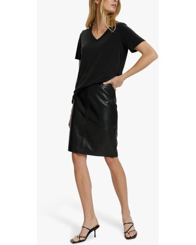 Soaked In Luxury Folly Pencil Leather Skirt - Black