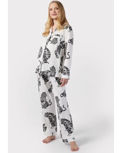 Chelsea Peers Maternity Tiger Print Pyjama Set - White