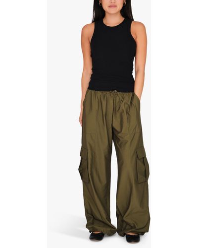 A-View Cargo Loose Fit Trousers - Green