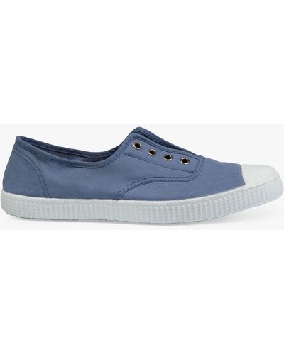 Trotters Adult Hampton Plum Canvas Shoes - Blue