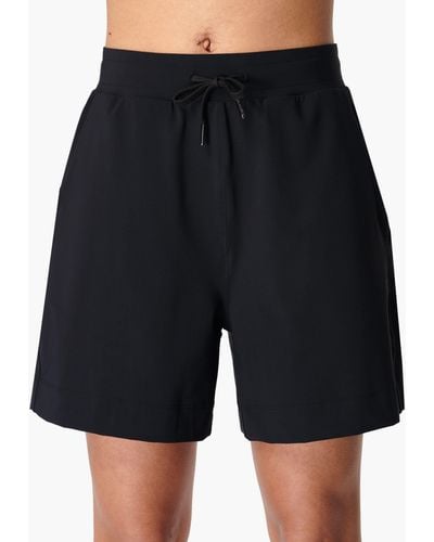 Sweaty Betty Explorer 5.5" Shorts - Black