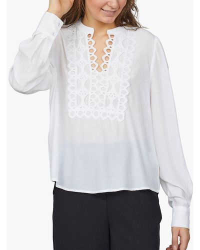 Sisters Point Viada Elegant Lace Shirt - White