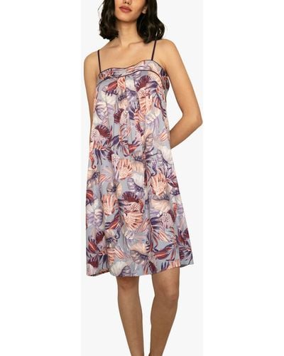 Fable & Eve Wimbledon Sea Horse Print Strappy Chemise - Red