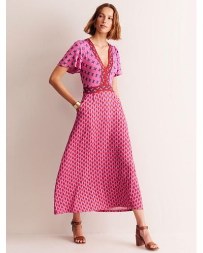 Boden Floral Print Flutter Sleeve Midi Dress - Pink