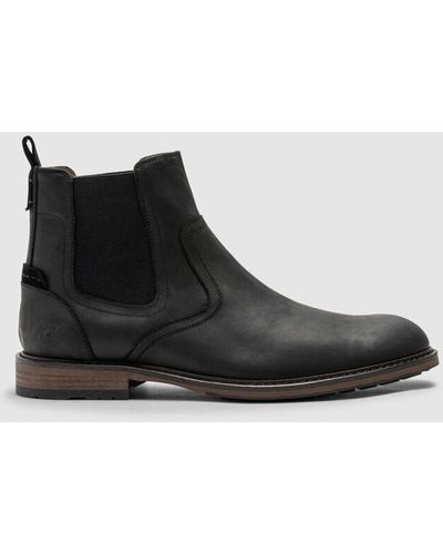 Rodd & Gunn Dargaville Leather Chelsea Boots - Black