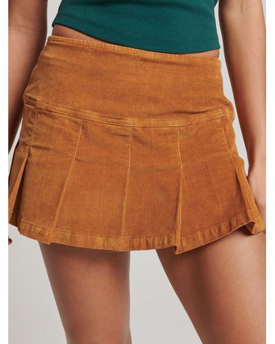 Superdry Vintage Pleated Cord Mini Skirt - Orange