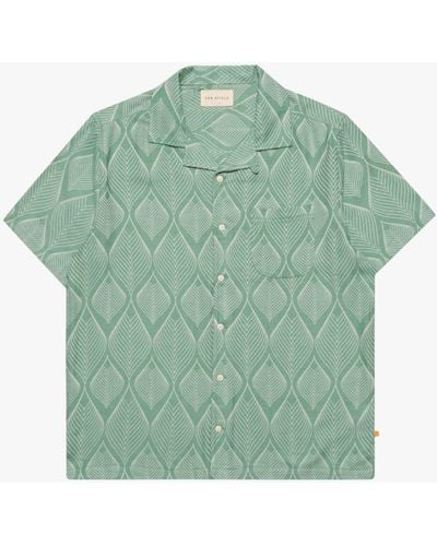 Far Afield Stachio Short Sleeve Shirt - Green