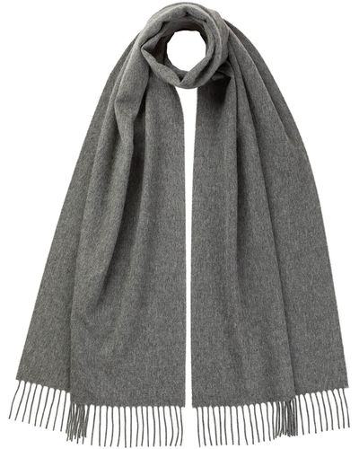 Johnstons of Elgin Light Merino Wool Scarf - Grey