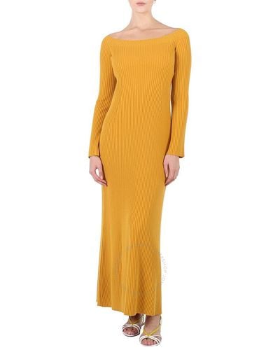 Chloé Off-shoulder Ribbed Knit Maxi Dress - Yellow
