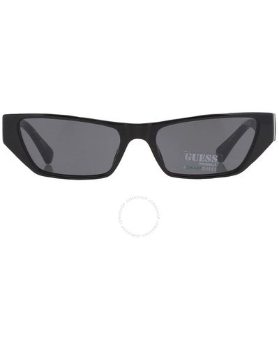 Guess Smoke Rectangular Sunglasses Gu8232 01a 56 - Grey