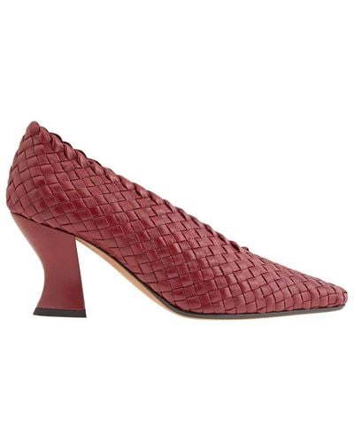 Bottega Veneta Intrecciato Nappa Leather 5 Mm Almond Court Shoes - Red
