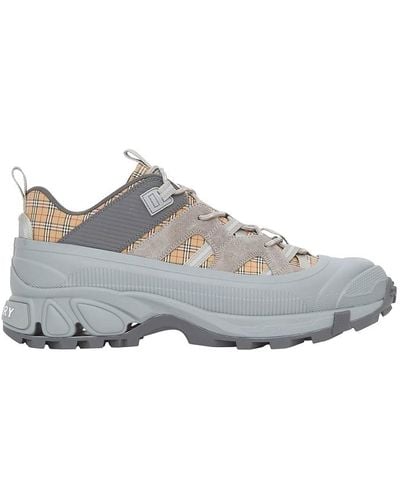 Burberry Footwear 04364 - Grey