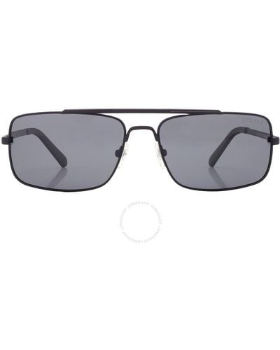 Guess Polarized Smoke Navigator Sunglasses Gu00060 02d 60 - Gray