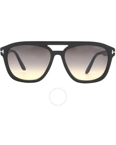 Tom Ford Gerrard Gradient Smoke Pilot Sunglasses Ft0776 01b 56 - Gray