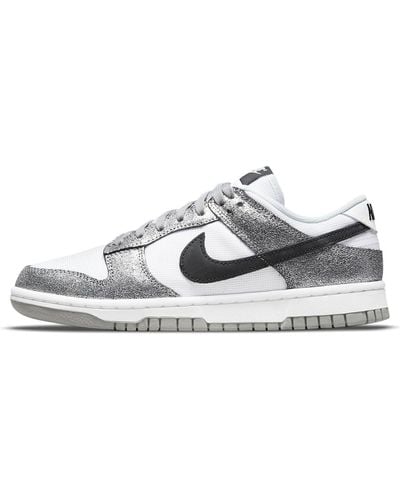 Nike Dunk Lo Mns "golden Gals" Shoes - Gray