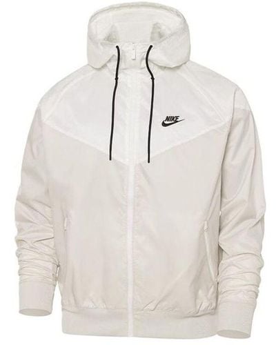 Nike Sportswear Windrunner Hooded Jacket - White