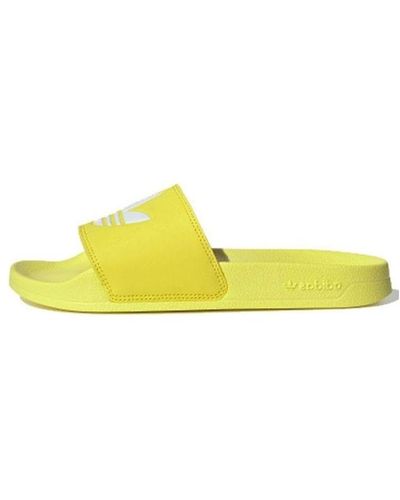 adidas Originals Adilette Lite Slipper - Yellow
