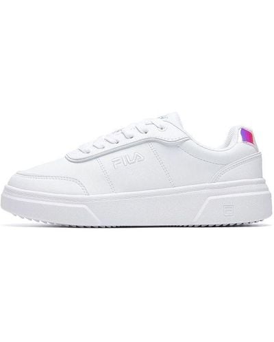 Fila white shoes store womens outfit