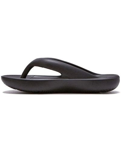 New Balance Taw & Toe X 5601 Shoes - Black