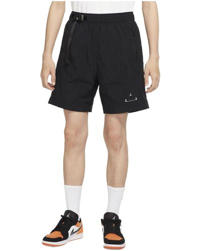 https://www.lyst.com/shop/trends/mens-jordan-shorts/