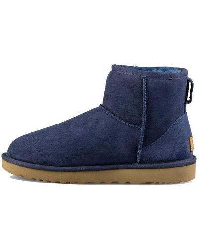 Navy blue hotsell ugg shoes