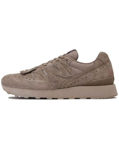 New Balance 996 Shoes - Brown